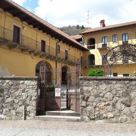 Antica Corte Di 아파트 Gignese